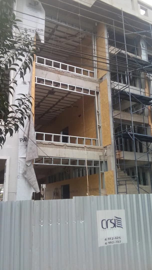 Edifício de Steel Frame — imagem 12 de 25