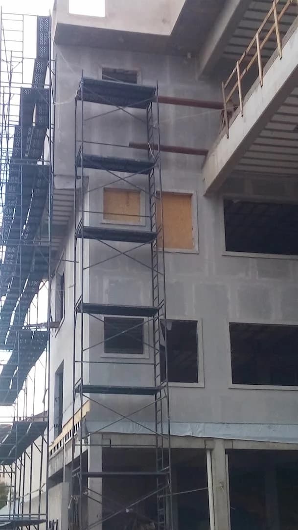 Edifício de Steel Frame — imagem 13 de 25