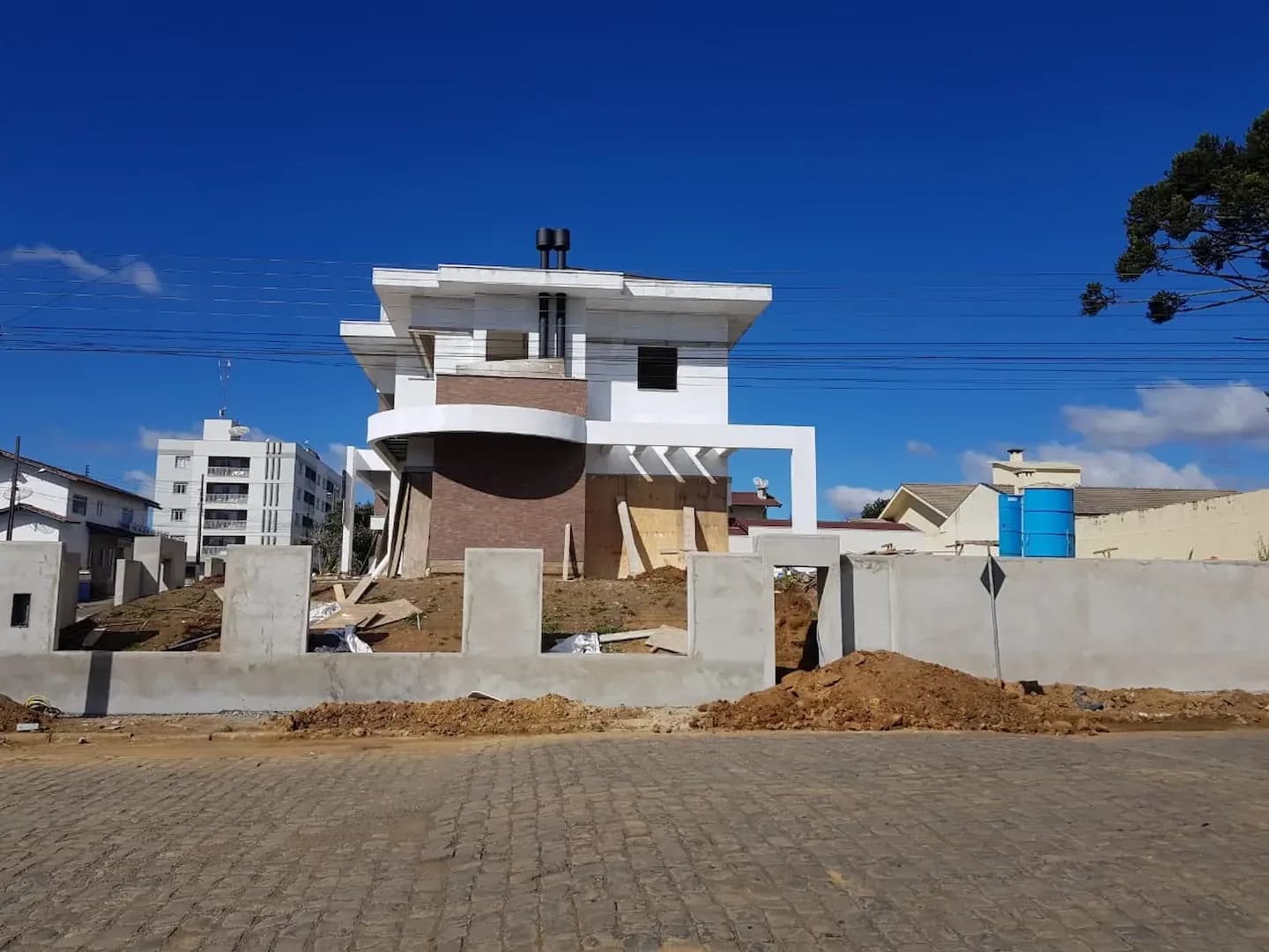 Residência de alto padrão — imagem 8 de 25