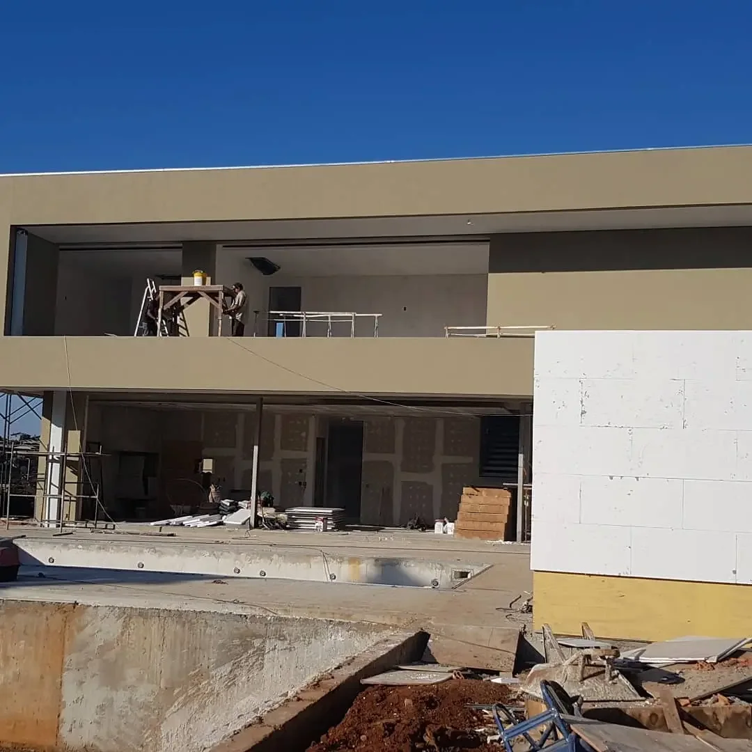 Residência de alto padrão II, obra da Poli Steel em Caçador, SC